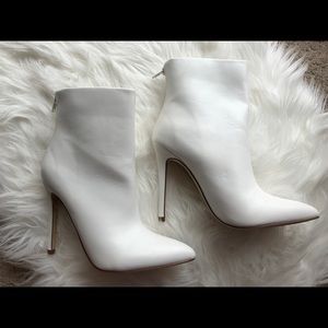 JustFab Annabelle Pointed Toe Booties
